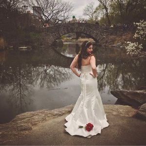 💥Mermaid Style 💥 SILK MATERIAL WEDDING GOWN